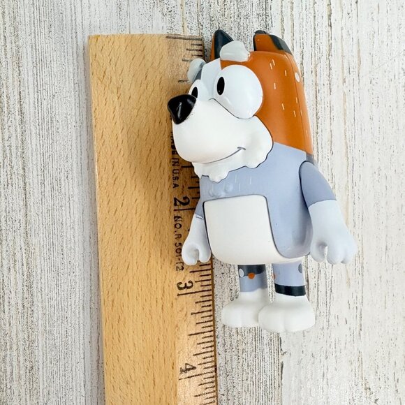 Bluey Figure Grandpa Bob Bobba Heeler Grandad Bandits Dad Family NEW - Picture 7 of 7
